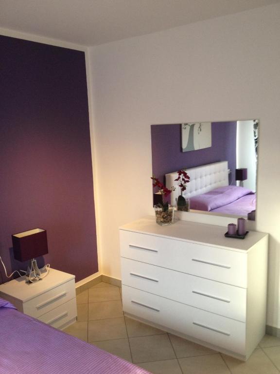 Perla Del Lago Rent Apartments Sirmione Szoba fotó