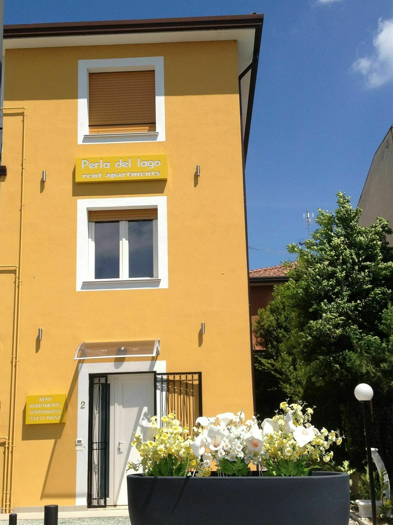 Perla Del Lago Rent Apartments Sirmione Kültér fotó